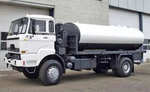 автоцистерна DAF 2300 4x4 fuel tanker - 10000 Liters - ex army