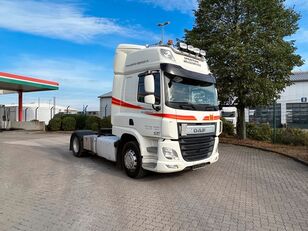 тягач DAF CF 440 Nyergesvontató